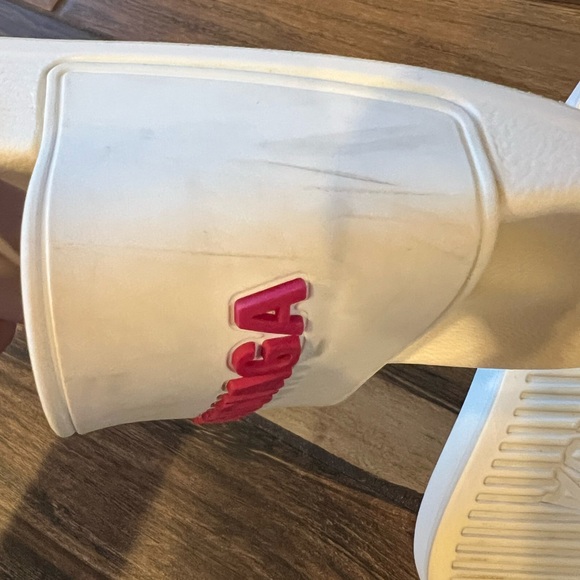 Balenciaga Pool Slides - Picture 10 of 13